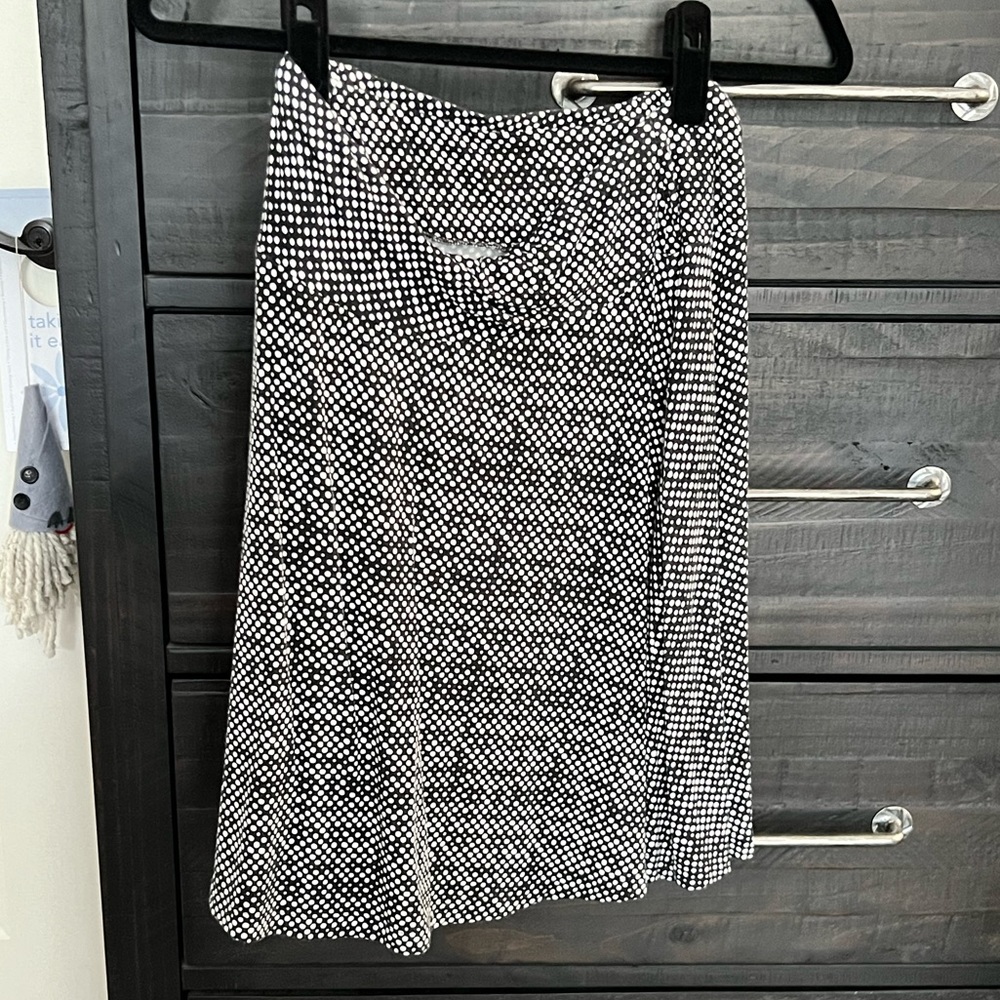 Caslon Polka Dot Skirt. XS.